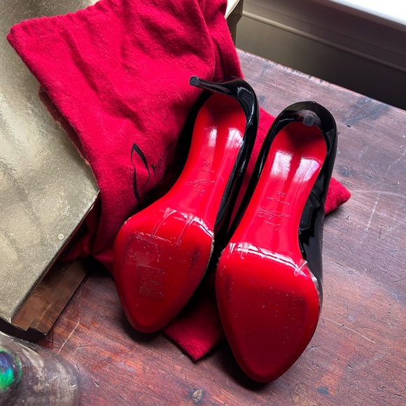 Christian Louboutin 5: Prive Heels - Picture 2 of 5